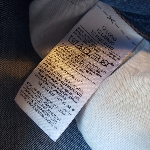 Old Navy size 12 Skinny jeans long - Picture 3 of 3